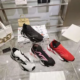 NOWOŚĆ na 2024 DG MĘŻCZYZNY BUTY BRAKE TAPE Sneakers Sorrento Perfect Crinestones Crystals Man Elaste Sock Sports Mesh Black Red Glitter Nice Walking EU35-45