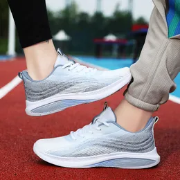 Nowe przybycie buty do biegania dla mężczyzn Sneakery moda czarny biały niebieski szary trenerów męskich trenerów gai-47 but na zewnątrz rozmiar 35-45 Dreamitpossible_12