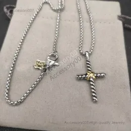 Colar de jóias de designer Dy Men Cruz Pingente Colar DY Jewlery Sier Retro Vintage Designer Jóias Mens Colares Cadeia Homem Festa de Aniversário Presente Frete Grátis S S