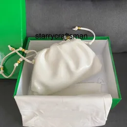Włosze Wangbag Botteg Venet L oryginalny skórzany pakiet w chmurze olej wosk słodka worek damski warstwa krowi z plisowaną torbą Messenger Light Style