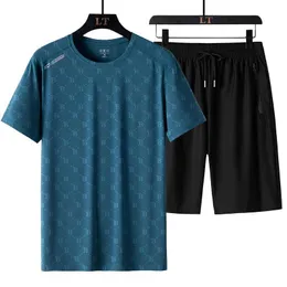 Tute da uomo Set da corsa estivo Set sportivo casual da uomo T-shirt e pantaloncini Set in due pezzi ad asciugatura rapida Set sportivo traspirante J240305