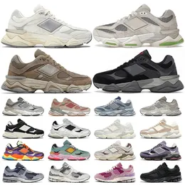 Nya 9060 män kvinnor skor designer sneakers 2002r svart 550 vit grön rosa grå skydd pack fantom tegelstenar trä utomhus sporttränare