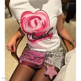 새로운 여성 티셔츠 고급 디자이너 패션 하트 레터 패턴 스위트 T 셔츠 여자 짧은 슬리브 느슨한 티 캐주얼 둥근 목 티셔츠 여성 탑 364