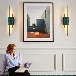 Lampada da parete in marmo leggero moderno contratto nordico soggiorno sfondo camera da letto comodino decorativo montato a parete