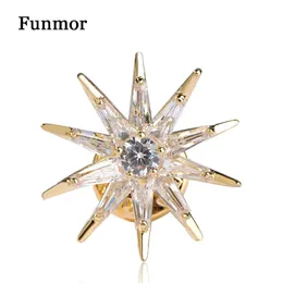 Funmor Shiny Star Shape Brooches Gold-Color Micro Inlay Cubic Zircon Collar Chapter Copper女性男性ブローチバッジJoyeria 240220