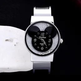 Orologio da polso in acciaio da donna elegante quadrante con testa di topo al quarzo quadrante moda orologi casual braccialetto regalo per ragazze Lady224n