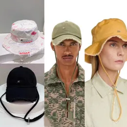 Chapeau Pink Beach Bucket Hat Mens Jacquemly Cap Jaquemes Casquette Bob Luxe Designer Hats for Men Golf Baseball Caps Women Faciture Sunmmer Z9fd#