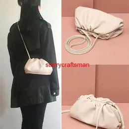 Leder Cluth Bags Botteg Veneta Beuteltasche Cloud Bag Damen Umhängetasche Unterarmtasche Dumpling Bag Weiches Leder Unterarmtasche Kleine Damentasche Marke Authentichave Logo HBRA