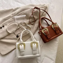 24SS Designer Vercaces Bag Fashionabla och minimalistiska sommaren Ny koreansk utgåva Shell Bag Material Single Shoulder Handheld Womens Bag Small Square Bag Trendy