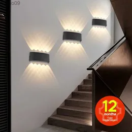 Lampada da parete Lampada da parete a LED per esterni impermeabile Decorazione per la casa esterna Illuminazione interna per cortile Decorazione da parete Apparecchio Orologi da parete a LED da giardino