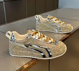 Baskılı Tasarımcı Konfor Erkekler Sabaharlar Rhinestone Karışık Renkler Slip-On Pırıltılı Pırıltılı Yeni Düz Deri Ayakkabı Kalın Alt Boş Zamanlı Yürüyüş Somunlar 5