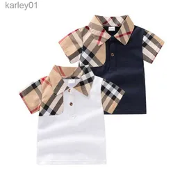 T-shirty Baby Boys Girls T-shirty Dzieci Plaid Children Down-Down T-shirt T-shirt dziecięce koszulki 240306