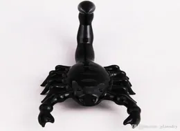 Black Scorpion Hand Smoking Pipe Animal Shape Oil Burner Tobacco Bong 100g Bubbler6009819