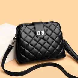 HBP Bolsa feminina 2024 novas mulheres diamante treliça ombro único preto bolsa crossbody simples e versátil grande capacidade bolsa mãe de três camadas