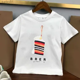 Tシャツのスタイルサマーキッズ半袖ピュアコットンTシャツ男の子ファッションスポーツ服クラシックドレンスBレタープリントスリーブ240306