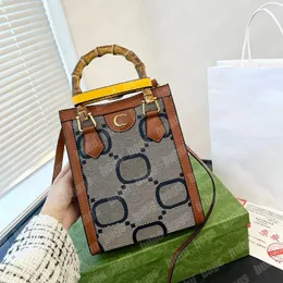 Bambu handväska lyxig öppen fickan totes väska designer axelväskor för kvinnor crossbody brev tryck rektangel shopping väska damer casual tygväska plånbok handväska