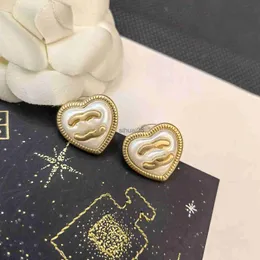 Stud High Brand Projektant Letter Ear Studs Kolczyki Real Brass Copper Heart Wedding Party Biżuteria 240306