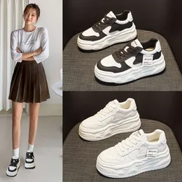 Spring New Thick Elevated 2024 Genuine Leather Board for Women 7CM Matsuda Sole Small and Breathable Panda Little White Shoes 5 Pa