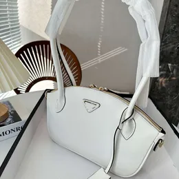 P Family 10A Top Quality Vintage bag Luxury Fashion Black Bag Women Handbag Designer Bag Woven Venetas Leather Bags High appearance level 240306