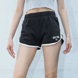 Shorts für Damen, Stickerei-Buchstaben, Läufer-Shorts, Stretchbund, Kontrastbesatz, Training, Retro-Shorts