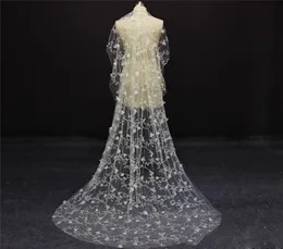 Véu romântico de casamento de renda completa Uma camada 3D Floral Apliques Acessórios de noiva Véias longas para Bride3357809