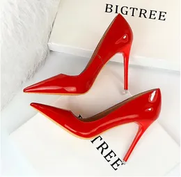 Luxury and fashion Dress Shoes with simple slim heels 10cm high heels glossy patent leather pointed sexy women's party high heels