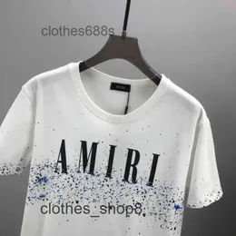 Herrenhemden Amiirs Designer-T-Shirts 2024 Modemarke Europäisches Kurzarm-T-Shirt Voller Sternbuchstaben Gedrucktes Muster Single für Männer und KEZV