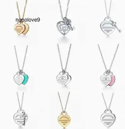 Pendant Necklaces Necklaces Pendant Necklaces New Designer Love Heart-shaped for Gold Silver S925 Earrings Wedding Engagement Gifts Fashion Jewelry necklace