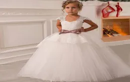 Vintage Cap Rleeves Tutu Lace Flower Girl Dresses 2021 Biała pierwsza suknia Komunii Ball Suknia dla dziewcząt Vestido de Comunion7883558