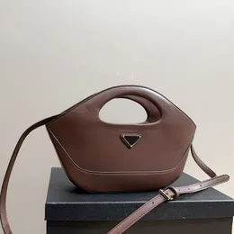 Berömd designers klassiska fashionabla handväska, urban kvinnors klimpväska, väska med stor kapacitet, shopping, datering, turism, fritid, högkvalitativ crossbody-väska