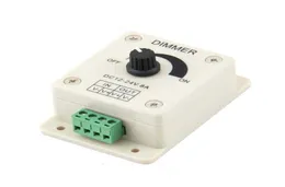 Dimmer 12V 8A 96W enkelfärgsknapp LED Dimmer Controller för 3528 5050 5630 3014 Dimmers7770291