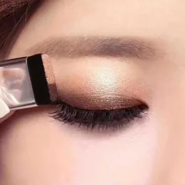 Lidschatten Zweifarbige kleine Box Lazy Eye Shadow Makeup Matte Lidschatten Leicht zu tragendes Lidschattentablett Professionelle Damenkosmetik