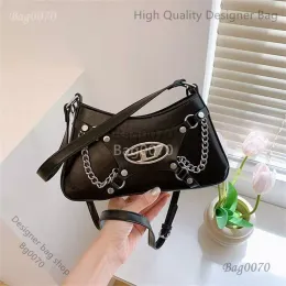 Designer Bag Super Hot Women's Bag 2023 New Sweet Cool Spicy Girl Underarm Single Shoulder Oblique Cross 5548