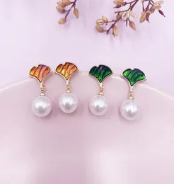 S925 Silver Needle Gingko Green Leaf Small Fresh Forest Earrings for Young Girls Elegant French Pearl9931756