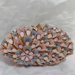 100% ręcznie robione różowe rhinestone Diamentowe sprzęgło Torebka Kryształowe torby wieczorowe Lady Wedding Druhna Druhala Minaudiere 240304