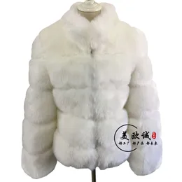 Haining Ining Ining Imitationフォックスファージャケットは、長袖と短い丸いネックベルト、韓国版カーディガン、女性用特大485512