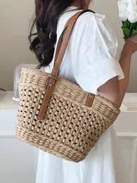 Unixinu Summer Handwoven Straw Beach Tygväskor för kvinnor Vintage Hollow Out Handbag Basket Rattan Vacation Shoulder Bag 240306