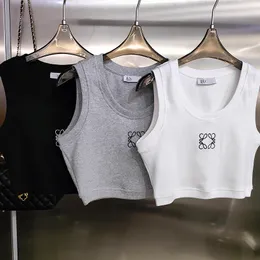Tasarımcı Tshirt Giysileri Kadın Nakış Logo Tankları Kadınlar Yaz Kısa İnce Göbek Açık Kıyafet Elastik Spor Örgü Tankları