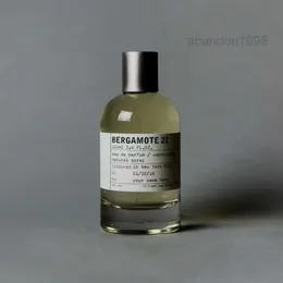 Klasyczne neutralne 13 Smaki Perfumy 100 ml Myrrhe 55 MUSC 25 Santal 33 Patchouli 24 Bergamote 22 rRose 31 Noir 29 trwałe zapach Eau de Parfum 34R6