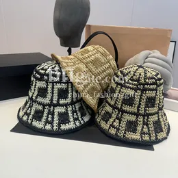 デザイナーの男性女性バケツ帽子ビンテージストロービーチハットサマーバケーションサンプロテクションハンドメイド織り帽子クラシックストライプハット