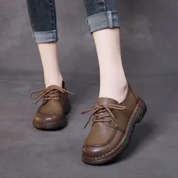 Couro artesanal sola macia casual sapatos de couro pequenos para as mulheres no outono novo confortável rendas até sapatos únicos para mulheres