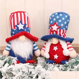 Fylld söt amerikansk självständighetsdag sittande dockstjärnor randig ansiktslös dvärg Rudolph Plush Animals Dolls Kids Gift 240307