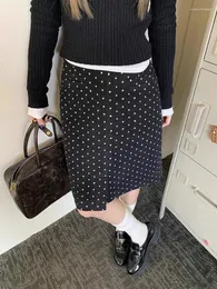 Skirts Korejepo Retro Black Polka Dot Skirt Women 2024 High Waisted Woolen Contrasting Straight Tube Slimming Mid Length Bottoms