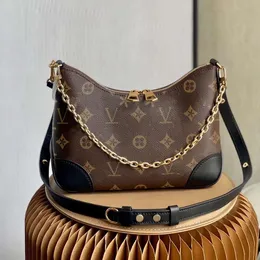 مصمم سلسلة الكتف Pochette Eitys Boulogne حقيبة Hobo Hobo Leather Clutch Handbags Womens Underarm Crossbody