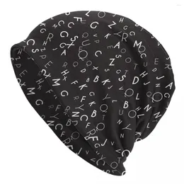 Basker modebokstäver Bonnet Hat Sticked Goth Street Skallies Beanies Unisex Warm Head Wrap Cap