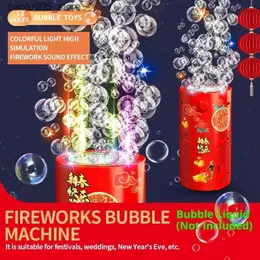 Giochi di novità Giocattoli da bagnetto per bambini Regalo popolare di Capodanno Macchina per bolle di nozze Fai da te 13 fori Macchina per bolle di fuochi d'artificio portatili automatica a luce rossa per bambini Q240307