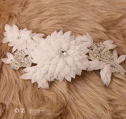 Dream Bellis Perennis 신부 헤드 ​​밴드 Crystal Bridal Hair Accessories Ivory는 새시 수제 Organza Flower Headban2426899로 입을 수 있습니다.