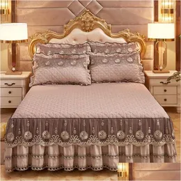 Set di biancheria da letto Copriletti di lusso europei e gonna da letto in cotone spesso federa da 2 pezzi con bordo in pizzo Set di biancheria da letto matrimoniale king size doppia con letti singoli Non Dhrfo