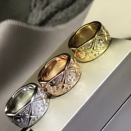 Классические любовные кольца Дизайнер для женщин Дизайнерские кольца пара кольцо для мужчин Модное кольцо из 18-каратного золота с бриллиантом и одной сеткой Повседневная пара Дополнительный размер 5-11
