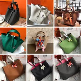 10A Luxurys designers väskor mode axelväskor högkvalitativ hink handväskor damer crossbody blommor purses kvinnor dragkammare läder koppling handväska handväska